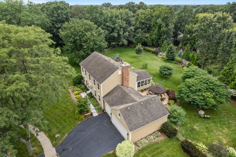 Tiny photo for 1483 Allen Lane, St. Charles, IL 60174 (MLS # 12717637)