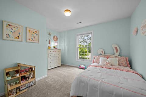 Tiny photo for 1483 Allen Lane, St. Charles, IL 60174 (MLS # 12717637)