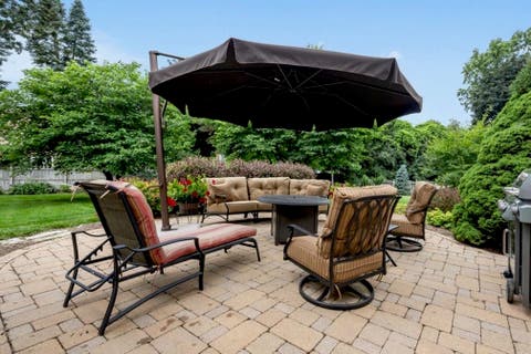 Tiny photo for 1483 Allen Lane, St. Charles, IL 60174 (MLS # 12717637)