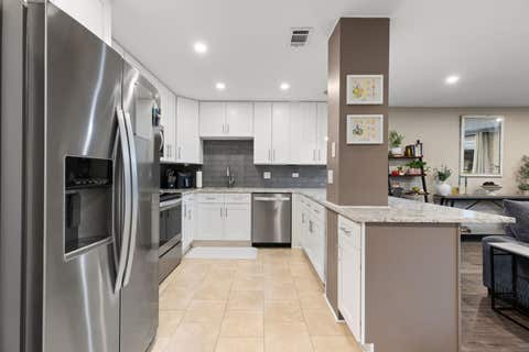 Tiny photo for 1243 E Baldwin Lane #102, Palatine, IL 60074 (MLS # 12696944)