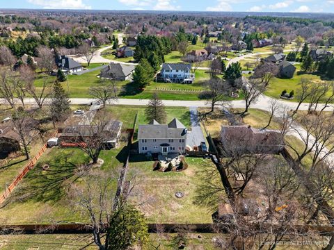 Tiny photo for 6119 Sands Road, Crystal Lake, IL 60014 (MLS # 12601569)