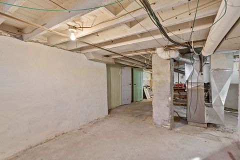 Tiny photo for 162 6th Avenue, Moline, IL 61265 (MLS # 12557914)