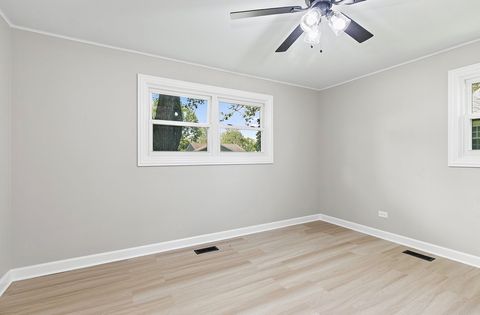 Tiny photo for 2204 Hawk Lane, Rolling Meadows, IL 60008 (MLS # 12668260)