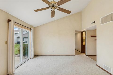 Tiny photo for 419 N Thornwood Drive #A, McHenry, IL 60050 (MLS # 12535067)