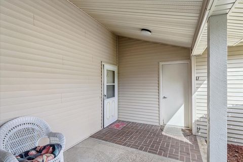 Tiny photo for 419 N Thornwood Drive #A, McHenry, IL 60050 (MLS # 12535067)