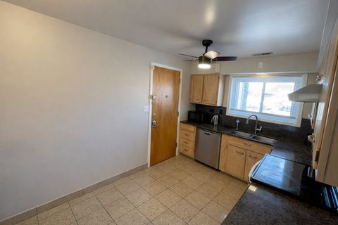 Tiny photo for 10109 Cherry Parkway #M10, Skokie, IL 60076 (MLS # 12616755)