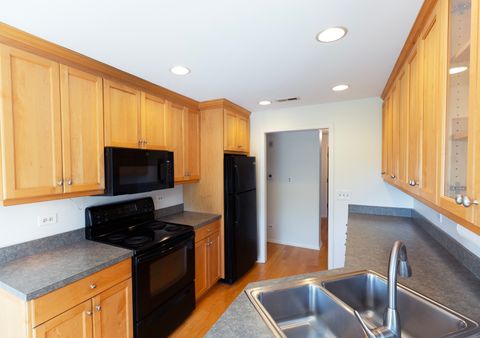 Tiny photo for 701 Lake Hinsdale Drive #306, Willowbrook, IL 60527 (MLS # 12487052)