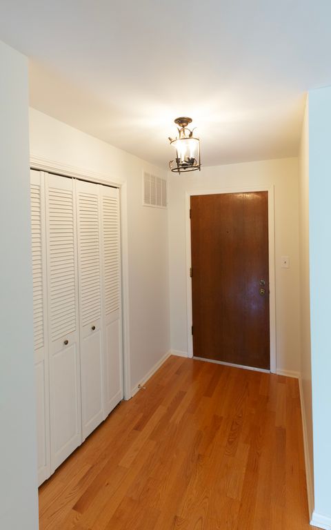 Tiny photo for 701 Lake Hinsdale Drive #306, Willowbrook, IL 60527 (MLS # 12487052)