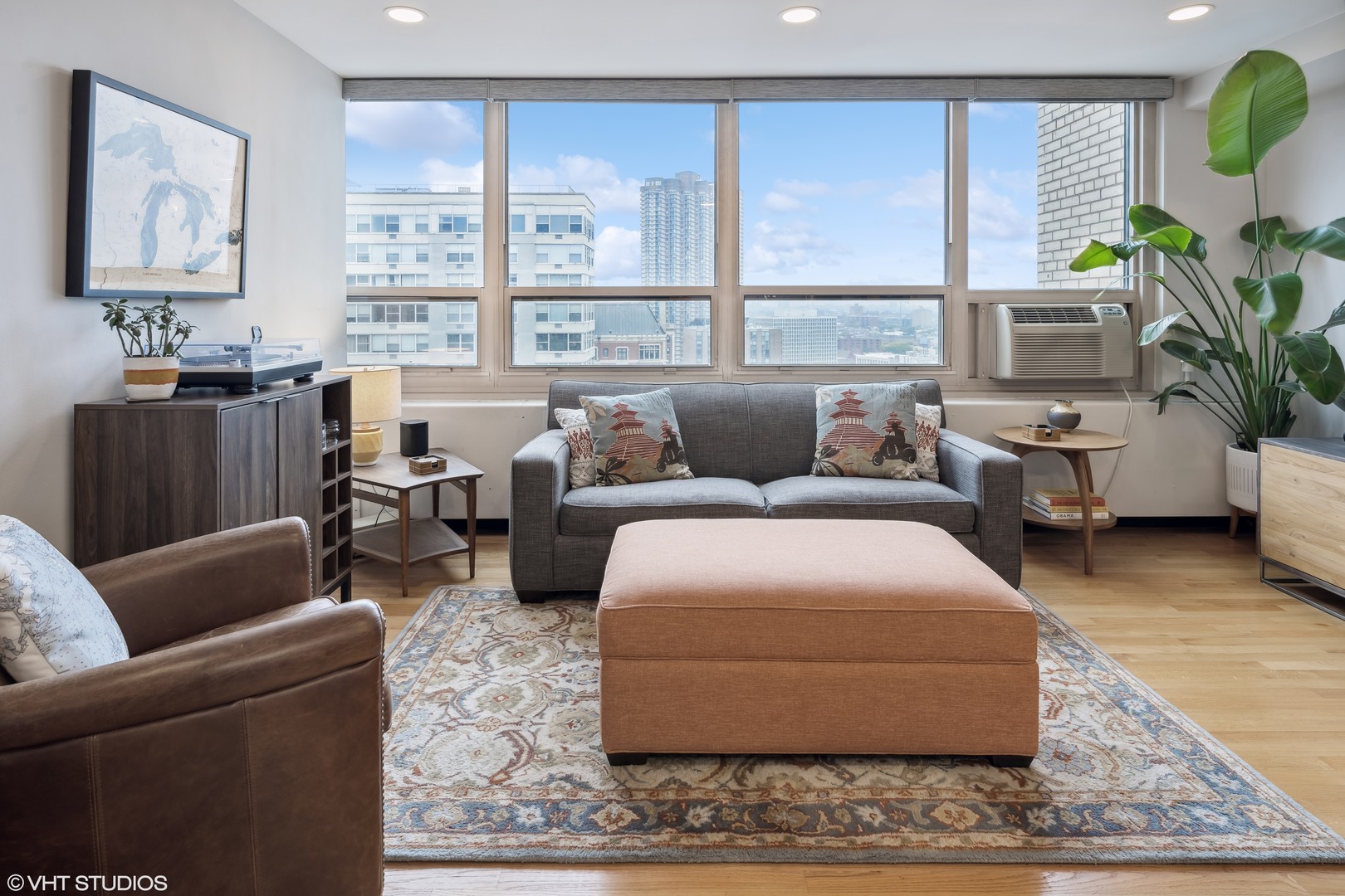 3950 N Lake Shore Drive 2223
