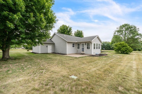 Tiny photo for 14 Quail Hollow Estate, Geneseo, IL 61254 (MLS # 12664028)