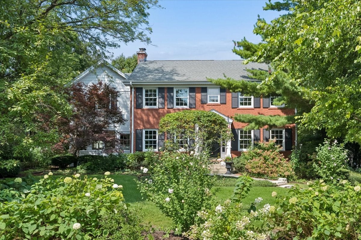 579 Hill Terrace