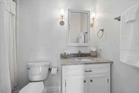 Tiny photo for 579 Hill Terrace, Winnetka, IL 60093 (MLS # 12751307)