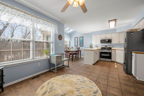 Tiny photo for 1326 Windsor Court, Geneva, IL 60134 (MLS # 12593516)