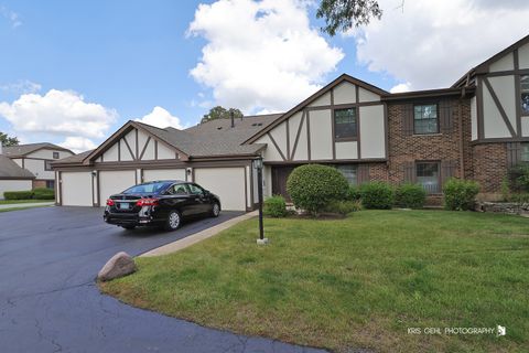 Photo of 1254 Plum Tree Court #A2, Schaumburg, IL 60193 (MLS # 12462888)