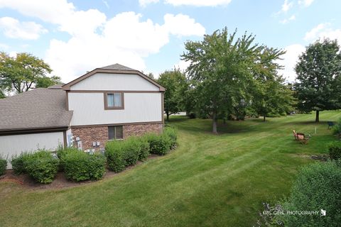 Tiny photo for 1254 Plum Tree Court #A2, Schaumburg, IL 60193 (MLS # 12462888)