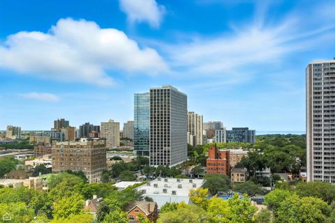 Tiny photo for 720 W Gordon Terrace #16E, Chicago, IL 60613 (MLS # 12457095)