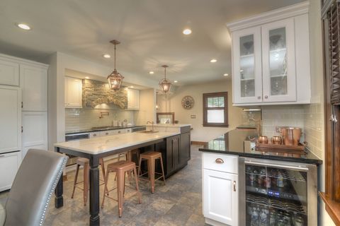 Tiny photo for 200 Fulton Street, West Chicago, IL 60185 (MLS # 12477898)