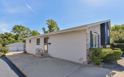 Tiny photo for 4517 Belmont Road, Downers Grove, IL 60515 (MLS # 12781565)