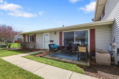 Tiny photo for 135 Nauset Lane #0, Schaumburg, IL 60194 (MLS # 12598381)