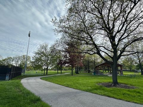Tiny photo for 430 71st Street, Darien, IL 60561 (MLS # 12632166)