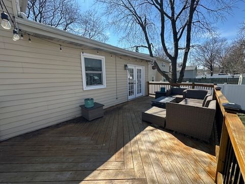 Tiny photo for 430 71st Street, Darien, IL 60561 (MLS # 12632166)