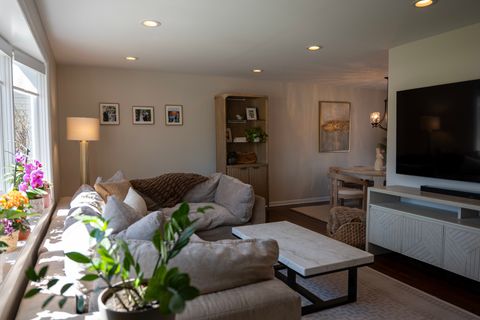 Tiny photo for 430 71st Street, Darien, IL 60561 (MLS # 12632166)