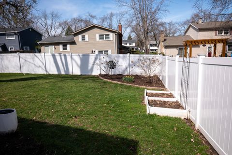 Tiny photo for 430 71st Street, Darien, IL 60561 (MLS # 12632166)