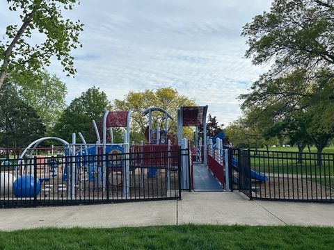 Tiny photo for 430 71st Street, Darien, IL 60561 (MLS # 12632166)