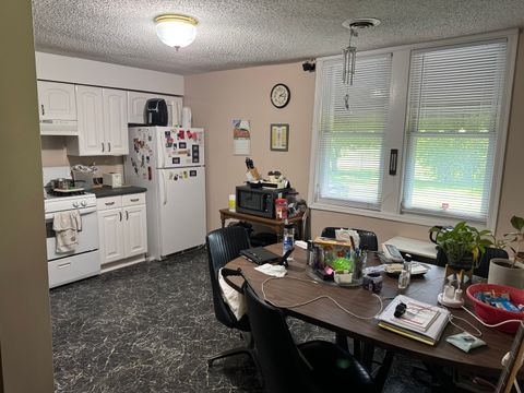 Tiny photo for 17941 S HIGHLAND Avenue, Tinley Park, IL 60477 (MLS # 12699758)