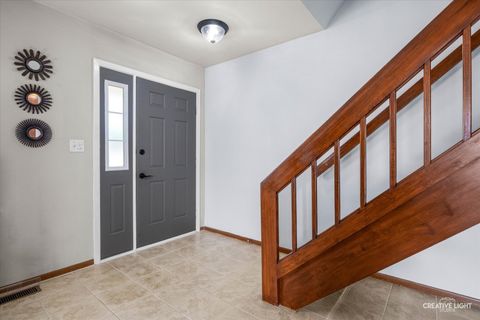 Tiny photo for 700 Mariner Drive, Elgin, IL 60120 (MLS # 12490836)