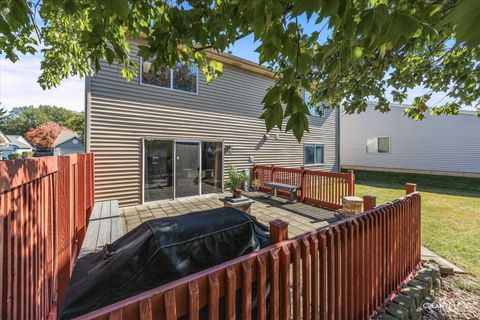 Tiny photo for 700 Mariner Drive, Elgin, IL 60120 (MLS # 12490836)