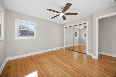 Tiny photo for 865 Love Street, Elk Grove Village, IL 60007 (MLS # 12440028)