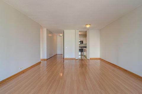Tiny photo for 405 N WABASH Avenue #2214, Chicago, IL 60611 (MLS # 12619849)