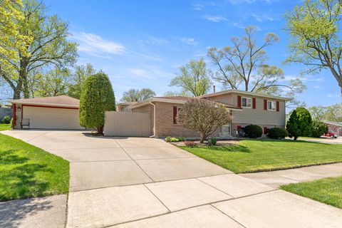 Tiny photo for 229 Illinois Street, Park Forest, IL 60466 (MLS # 12615861)