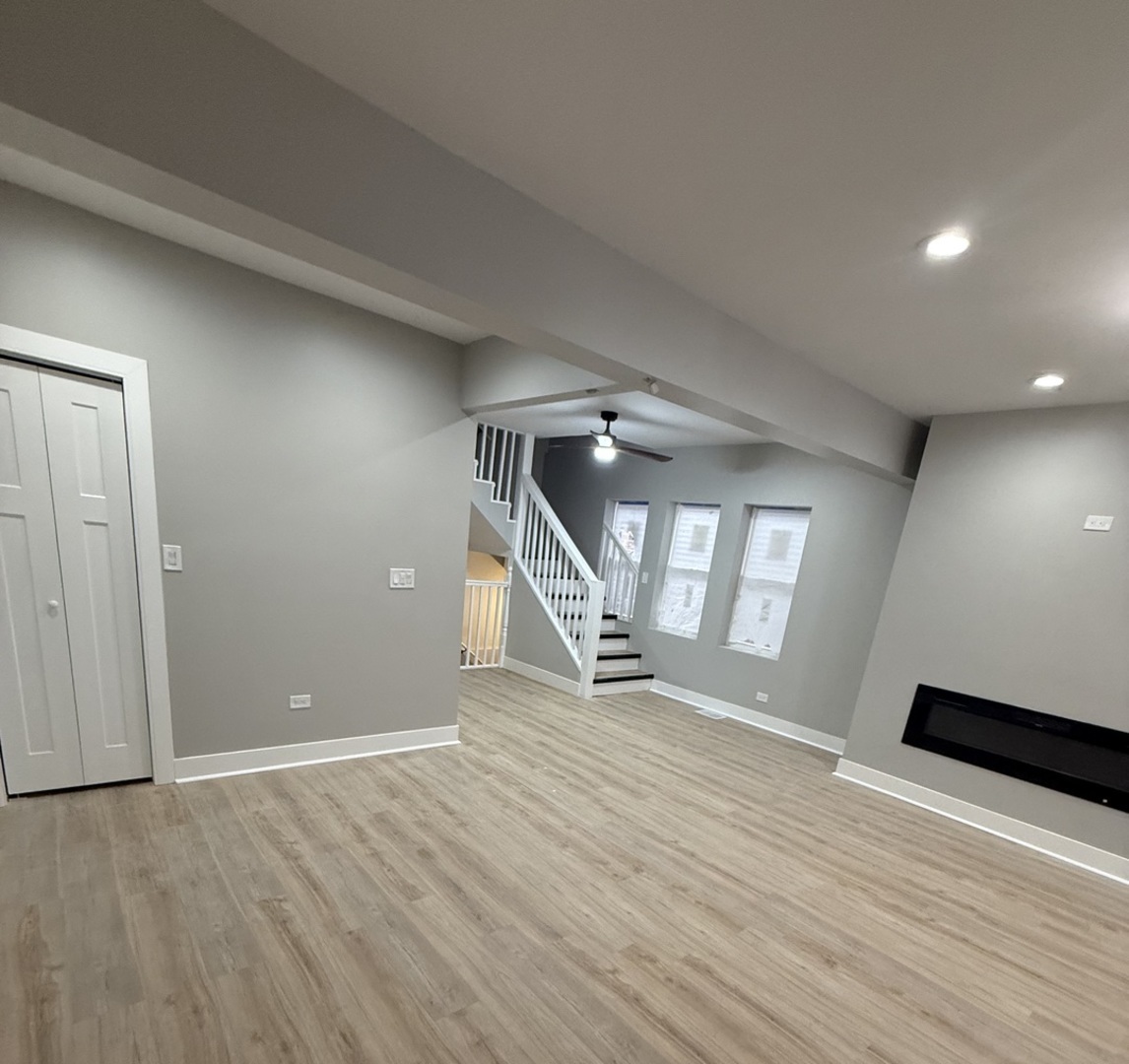 8219 S Honore Street