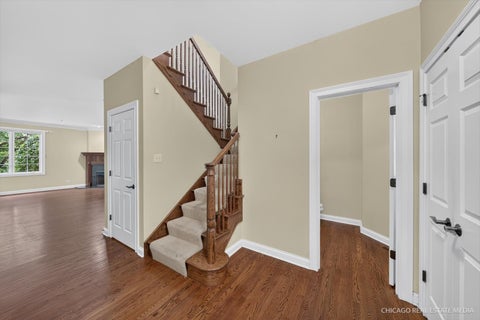 Tiny photo for 790 Parkview Court, Glen Ellyn, IL 60137 (MLS # 12787097)