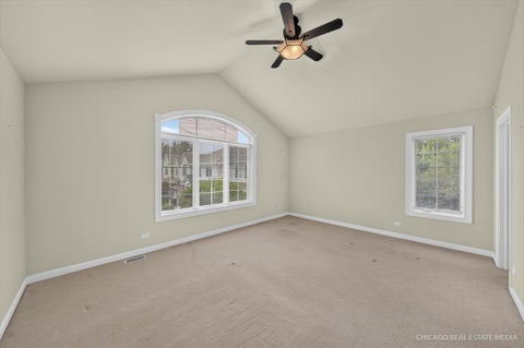 Tiny photo for 790 Parkview Court, Glen Ellyn, IL 60137 (MLS # 12787097)
