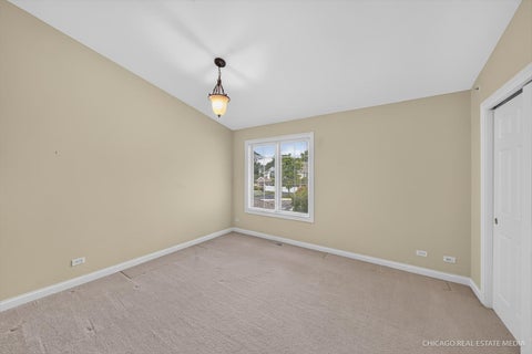 Tiny photo for 790 Parkview Court, Glen Ellyn, IL 60137 (MLS # 12787097)