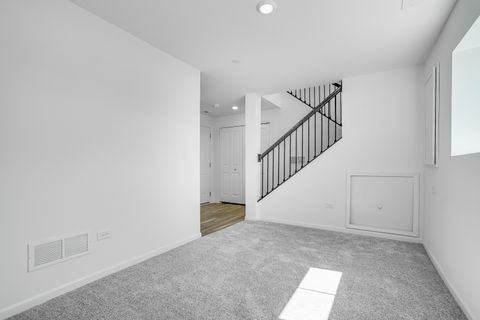 Tiny photo for 103 Harvest Lane, West Dundee, IL 60118 (MLS # 12431611)