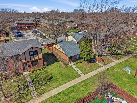 Tiny photo for 1S300 Stratford Lane, Villa Park, IL 60181 (MLS # 12601548)