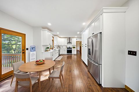 Tiny photo for 6N679 Colonel Bennett Lane, St. Charles, IL 60175 (MLS # 12508183)