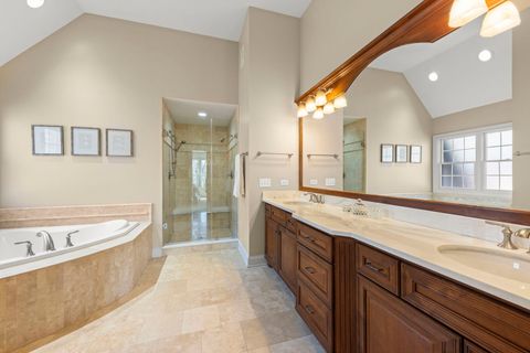 Tiny photo for 4804 Northcott Avenue, Downers Grove, IL 60515 (MLS # 12490393)