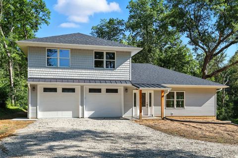 Tiny photo for 3303 Valley Drive, Geneseo, IL 61254 (MLS # 12579507)