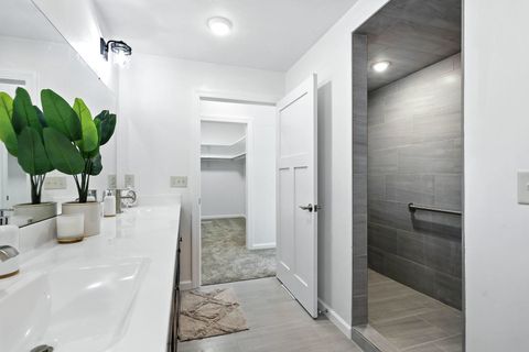 Tiny photo for 3303 Valley Drive, Geneseo, IL 61254 (MLS # 12579507)