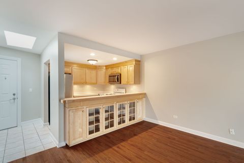 Tiny photo for 245 Burlington Avenue #311, Clarendon Hills, IL 60514 (MLS # 12615989)