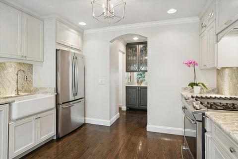 Tiny photo for 39 Warrington Drive, Lake Bluff, IL 60044 (MLS # 12496323)