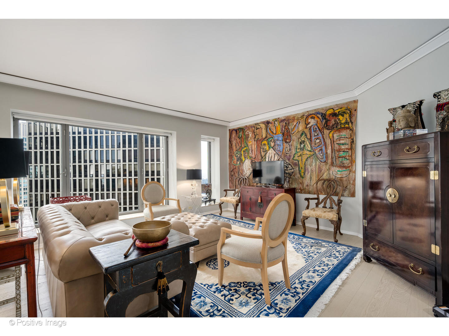 950 N MICHIGAN Avenue 2901