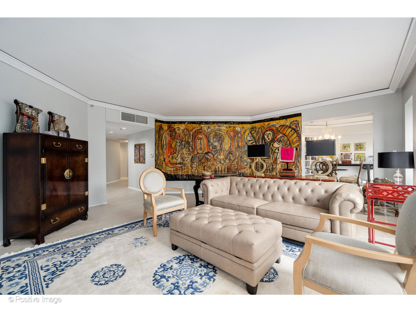 950 N MICHIGAN Avenue 2901