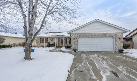 Photo of 550 MEADOWS Road S, Bourbonnais, IL 60914 (MLS # 12532301)