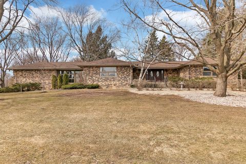 A home in South Barrington